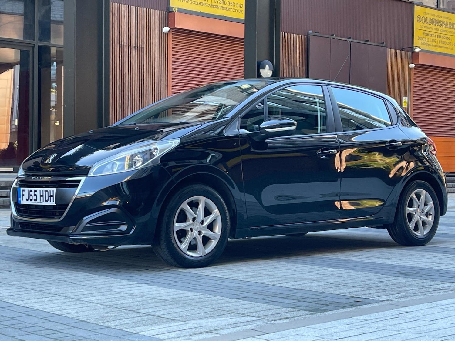Used Peugeot 208 2017 for sale - 77671604: Photo 8