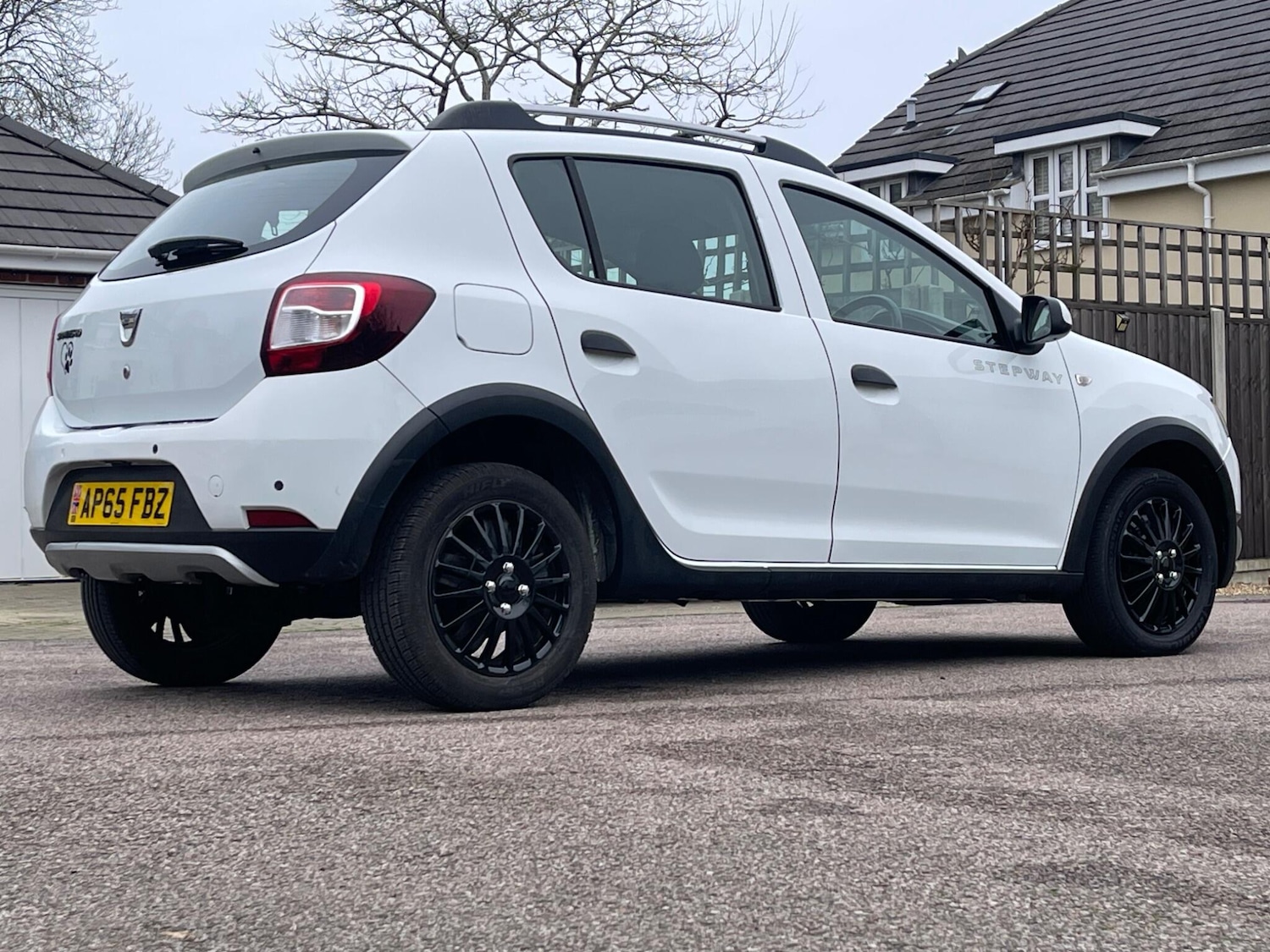Used Dacia Sandero Stepway 2015 for sale - 76994697: Photo 12