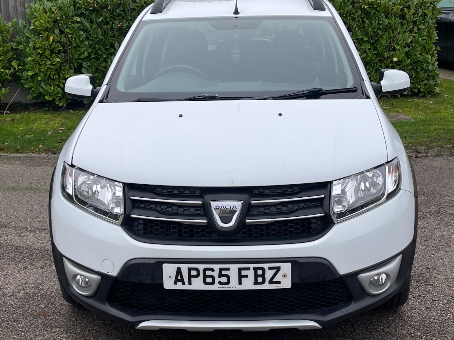 Used Dacia Sandero Stepway 2015 for sale - 76994697: Photo 2