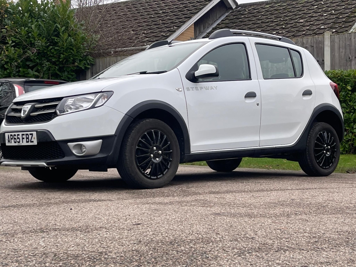Used Dacia Sandero Stepway 2015 for sale - 76994697: Photo 5