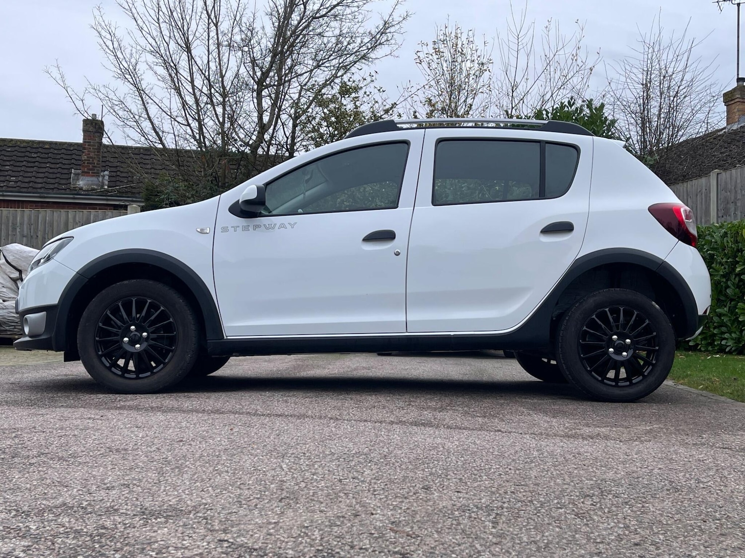 Used Dacia Sandero Stepway 2015 for sale - 76994697: Photo 9