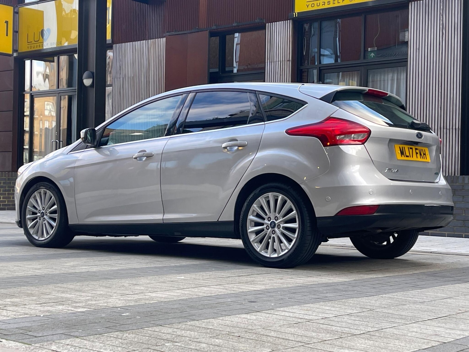 Used Ford Focus 2017 for sale - 77081292: Photo 12