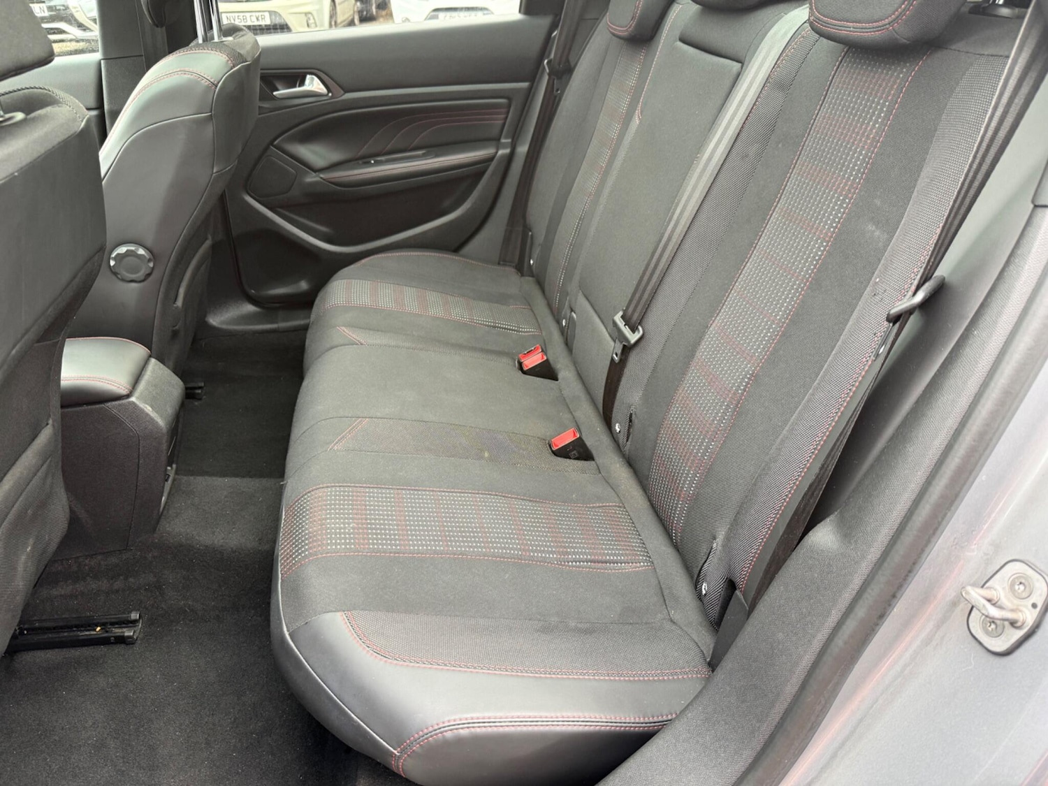 Used Peugeot 308 2018 for sale - 77633223: Photo 31