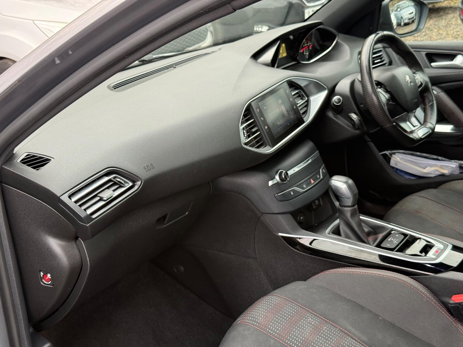 Used Peugeot 308 2018 for sale - 77633223: Photo 44