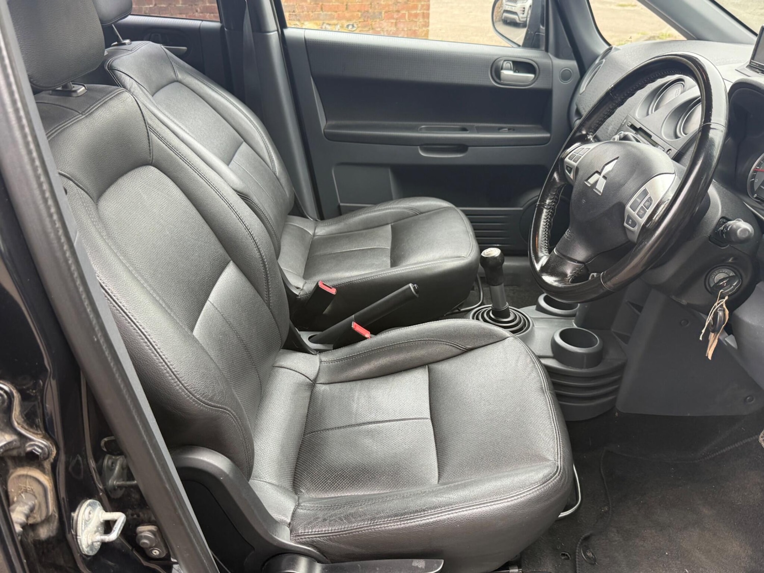 Used Mitsubishi Colt 2012 for sale - 78007531: Photo 25