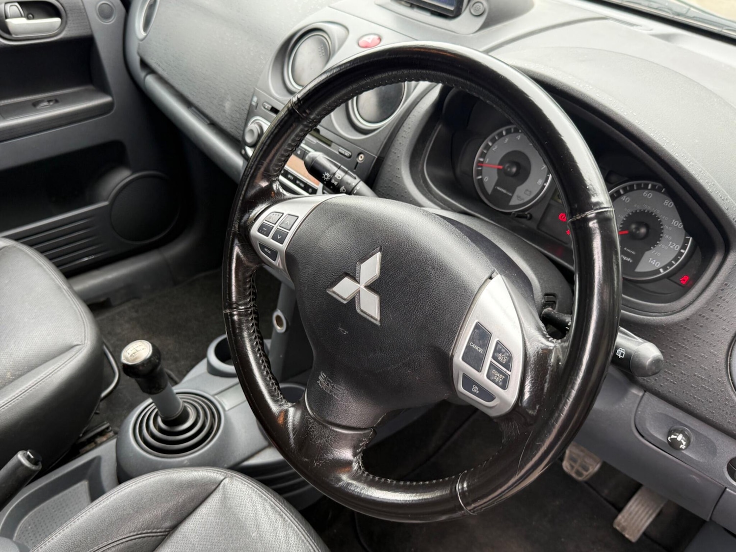 Used Mitsubishi Colt 2012 for sale - 78007531: Photo 29