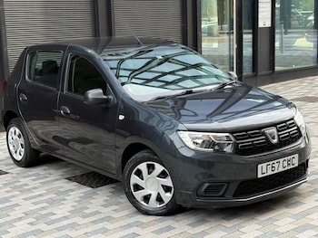 Used Dacia Sandero 2017 for sale - 78834085: Photo