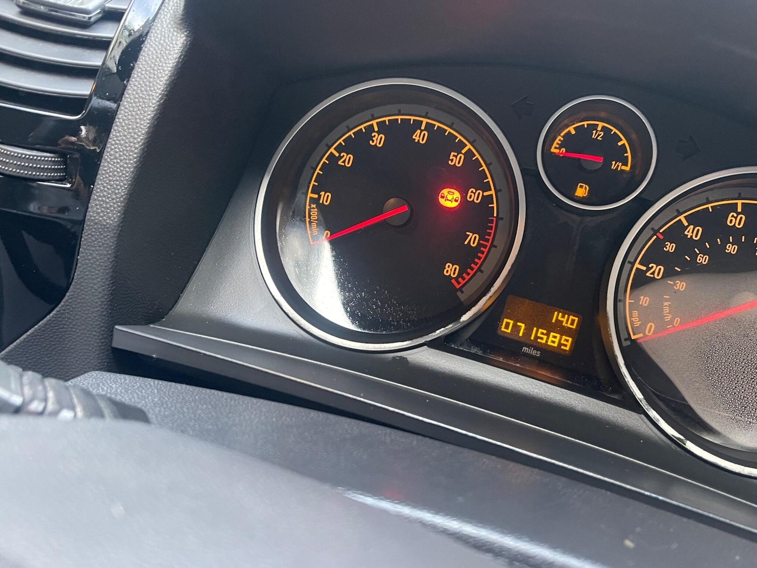 Used Vauxhall Zafira 2014 for sale - 77215241: Photo 27