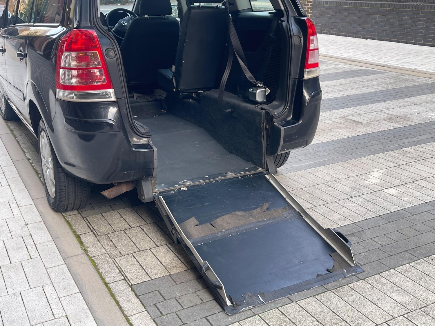 Used Vauxhall Zafira 2014 for sale - 77215241: Photo 4