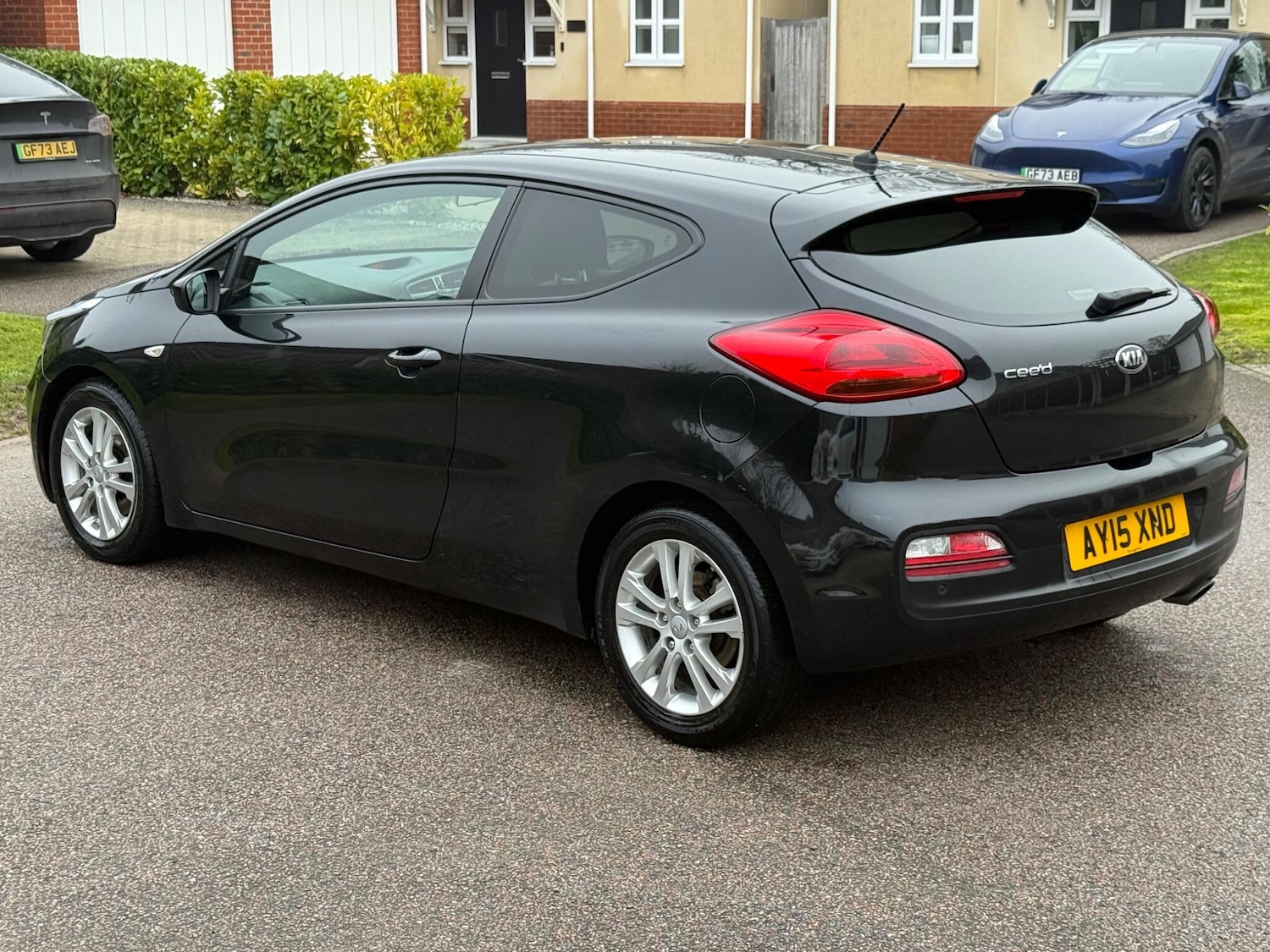 Used Kia Pro Ceed for sale - 77496939: Photo 4