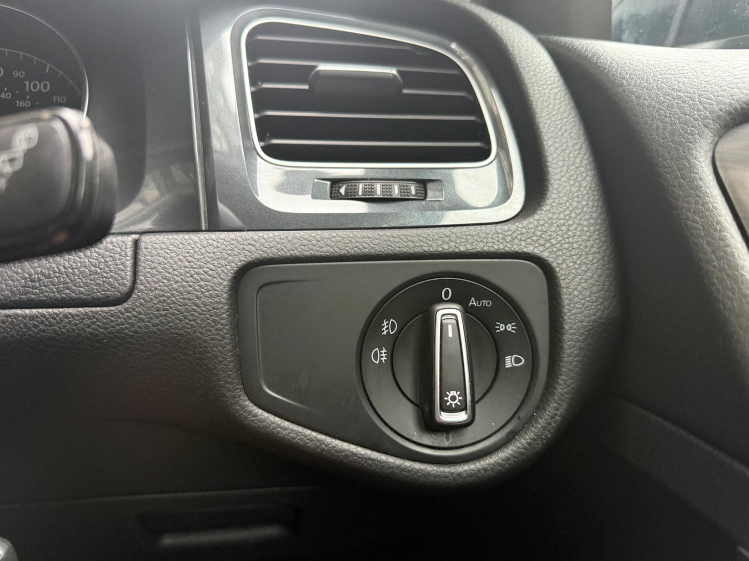 Used Volkswagen Golf 2019 for sale - 78185486: Photo 26