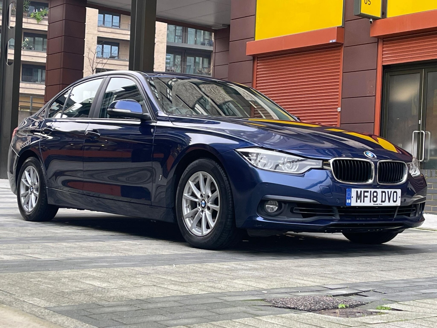 Used BMW 3 Series 2018 for sale - 77029939: Photo 1