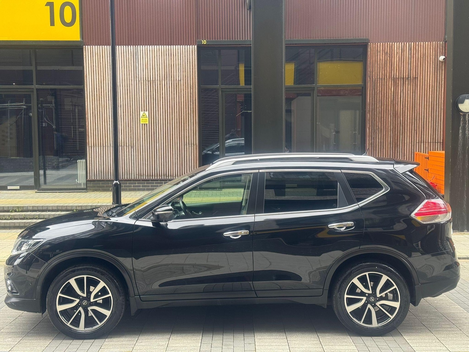 Used Nissan X-Trail 2017 for sale - 78006762: Photo 3