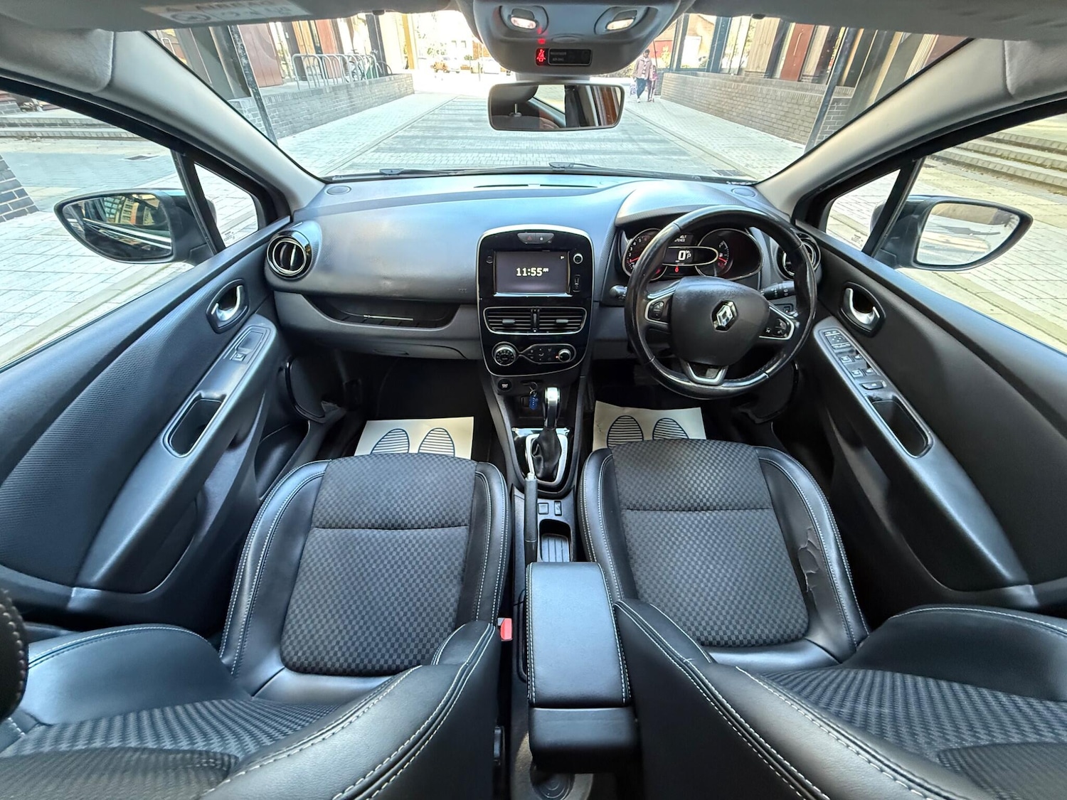 Used Renault Clio 2017 for sale - 78034491: Photo 18