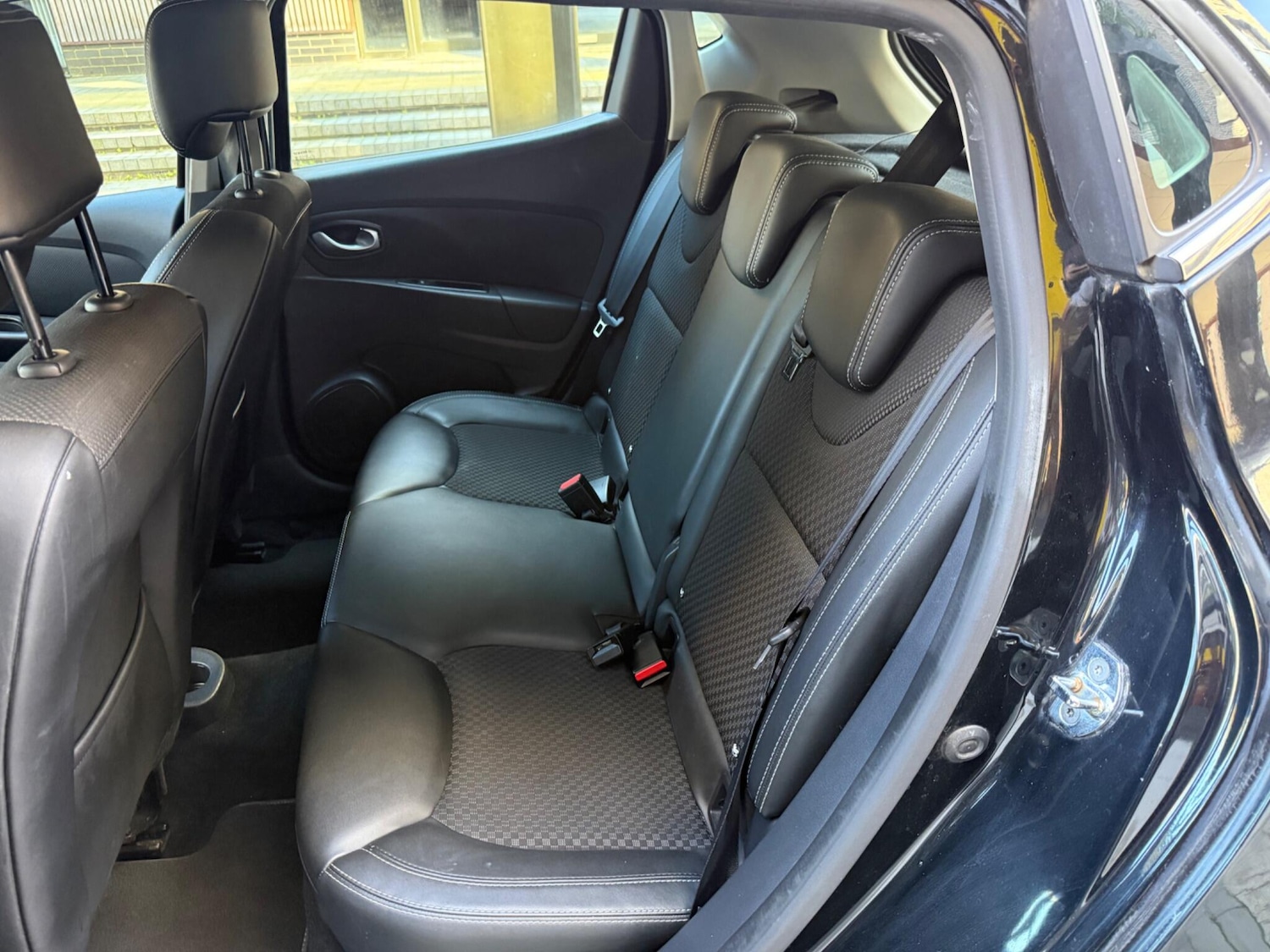 Used Renault Clio 2017 for sale - 78034491: Photo 24