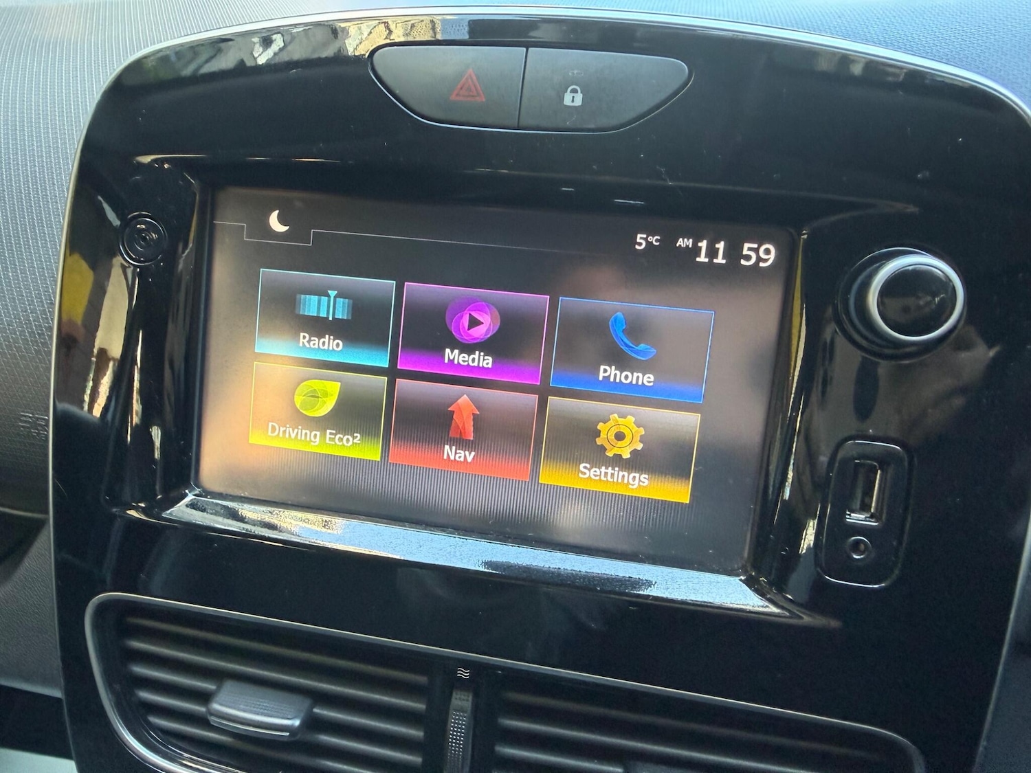 Used Renault Clio 2017 for sale - 78034491: Photo 44