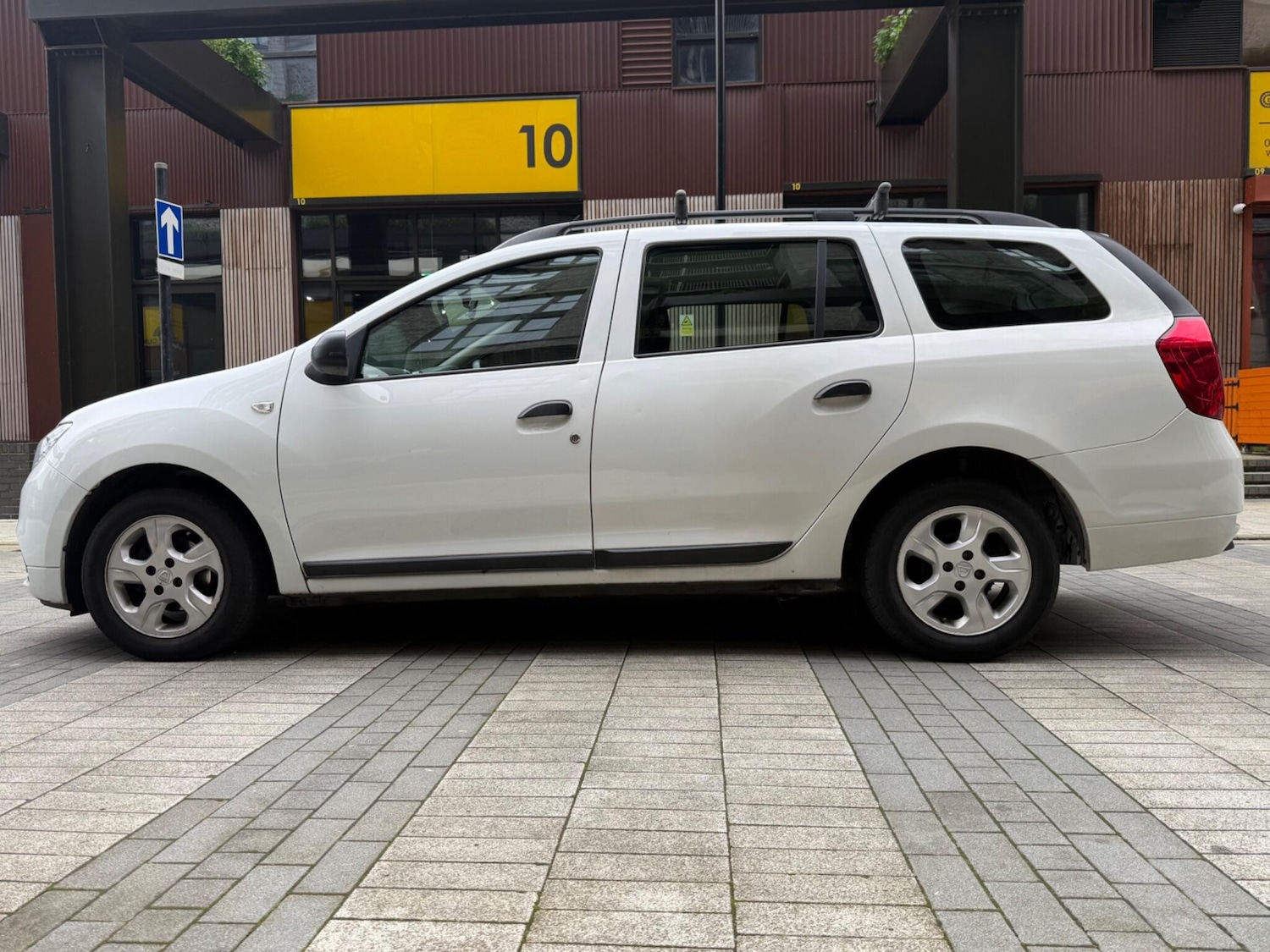 Used Dacia Logan MCV 2017 for sale - 77799039: Photo 14