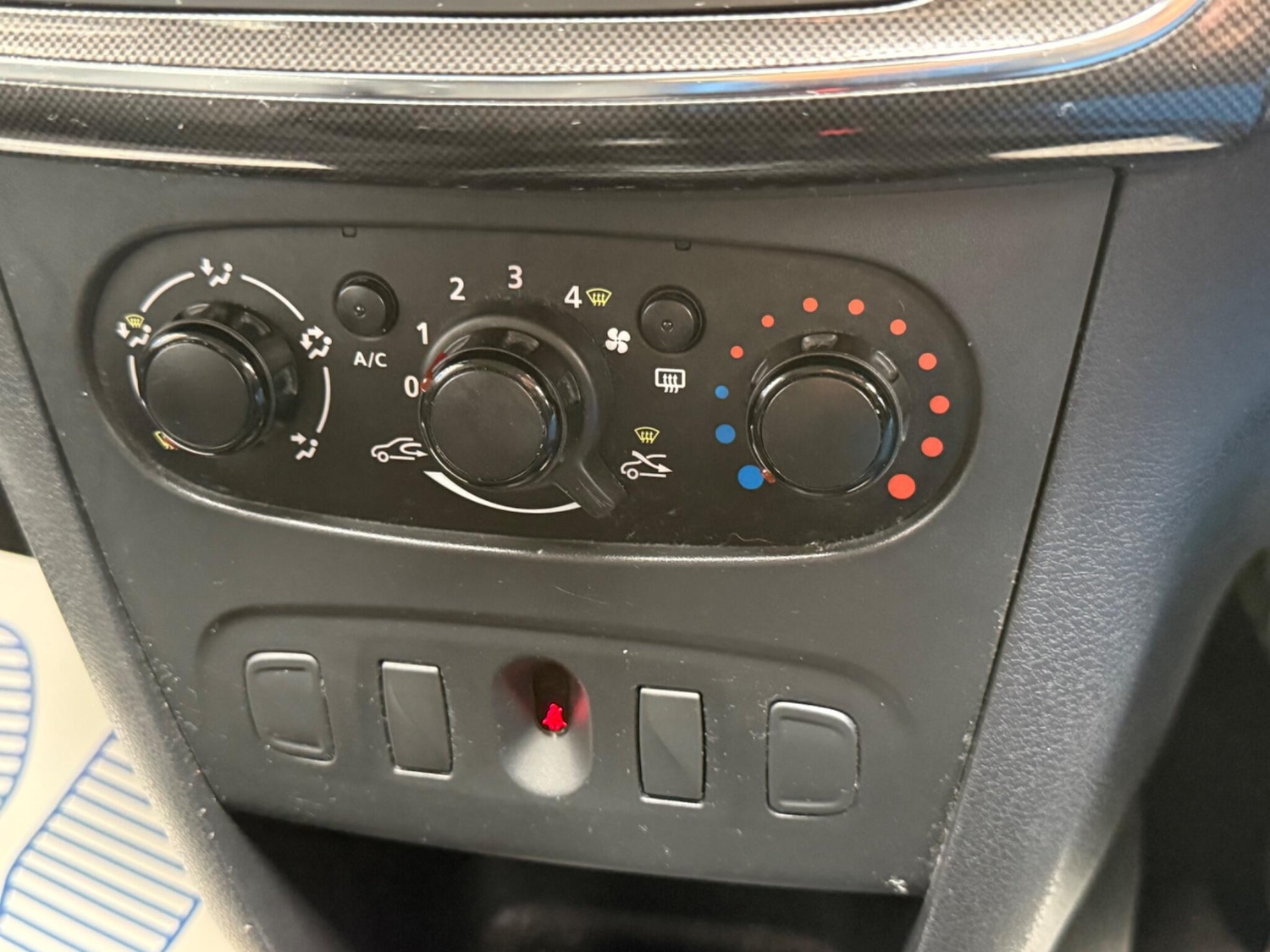 Used Dacia Logan MCV 2017 for sale - 77799039: Photo 31