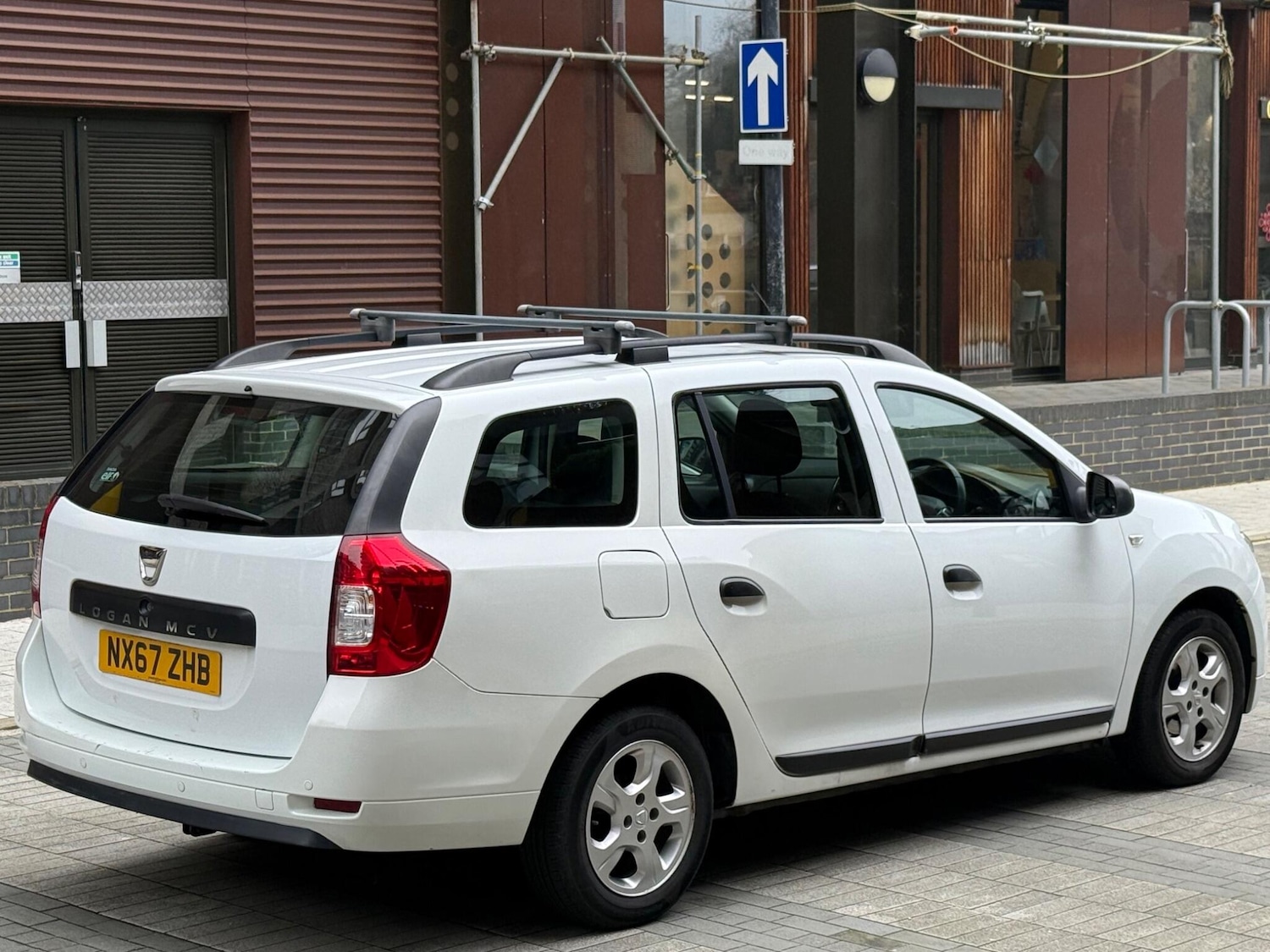 Used Dacia Logan MCV 2017 for sale - 77799039: Photo 4