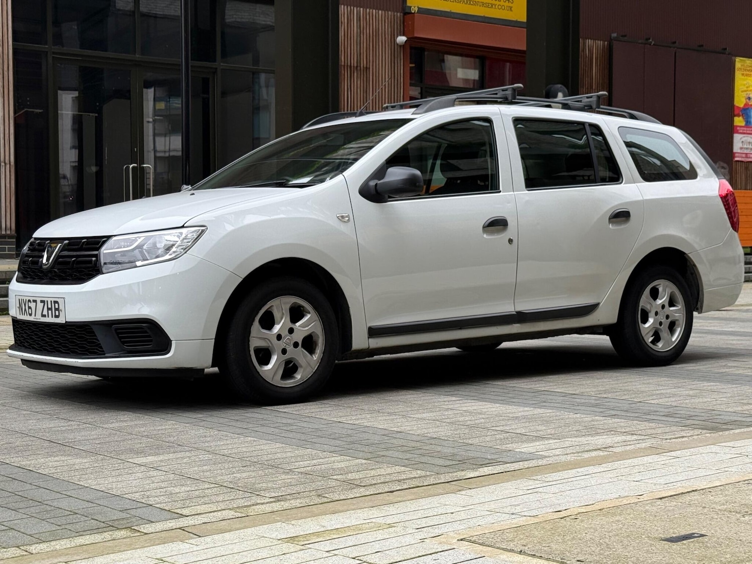 Used Dacia Logan MCV 2017 for sale - 77799039: Photo 8