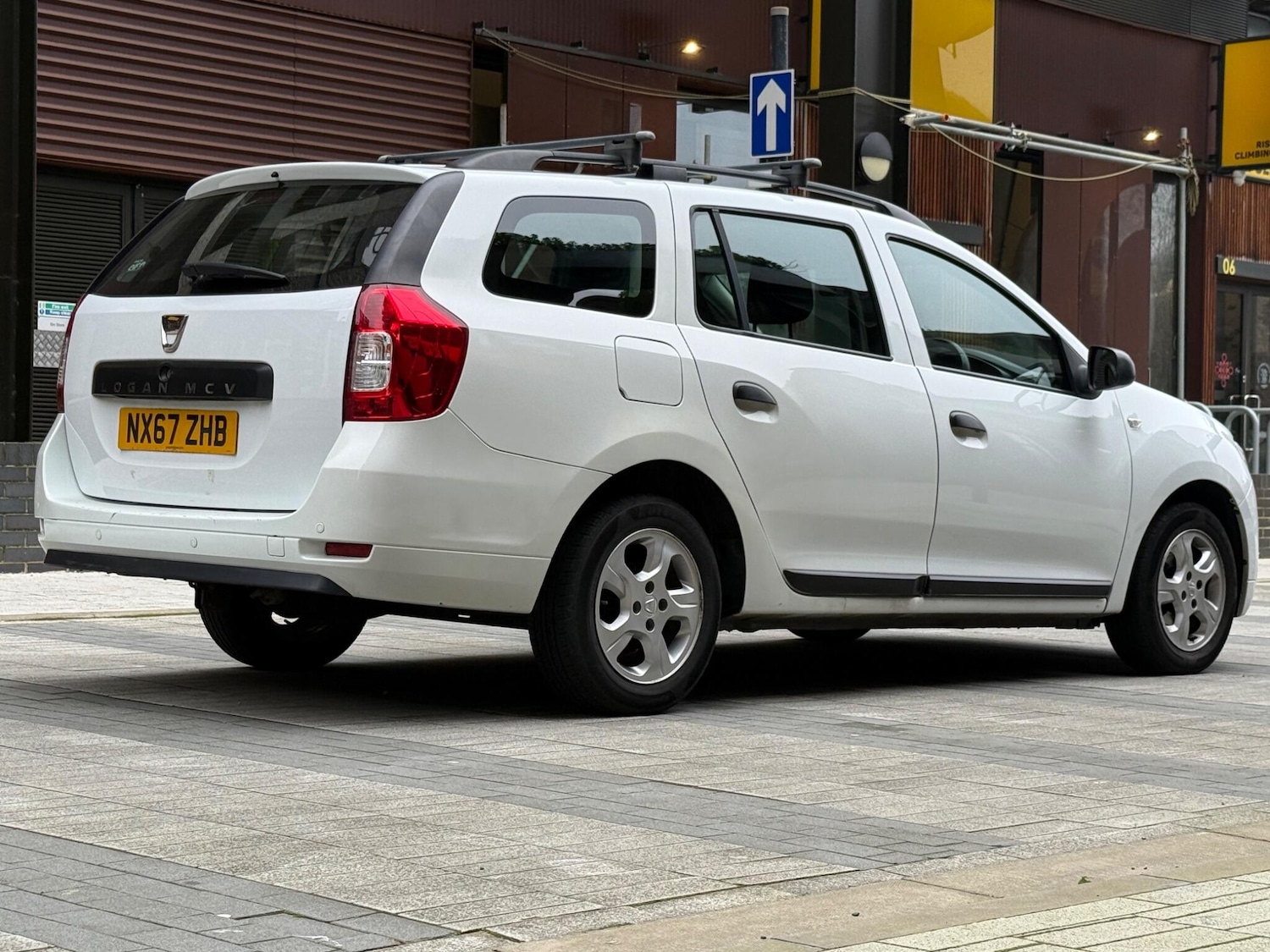 Used Dacia Logan MCV 2017 for sale - 77799039: Photo 9