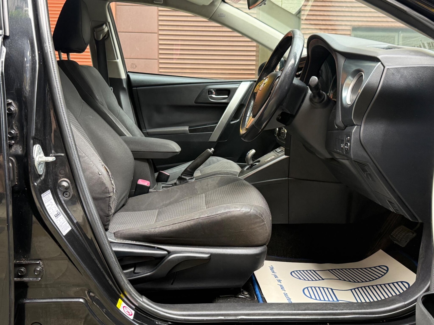 Used Toyota Auris 2015 for sale - 77468892: Photo 29