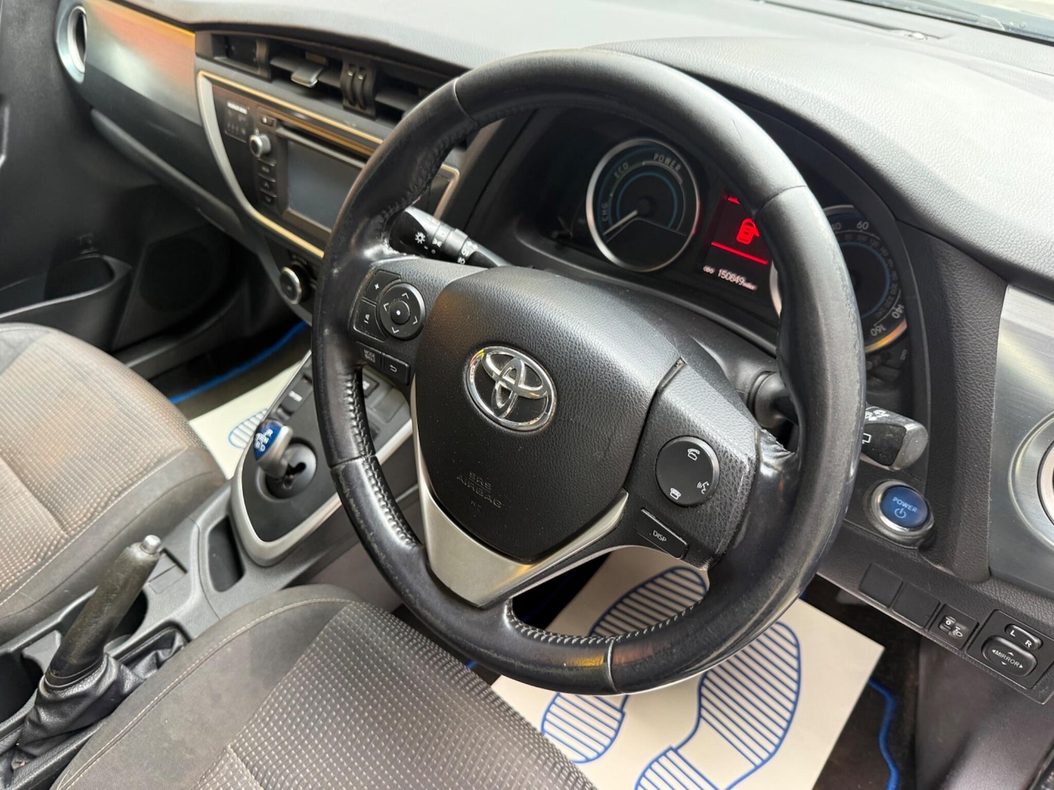 Used Toyota Auris 2015 for sale - 77468892: Photo 32