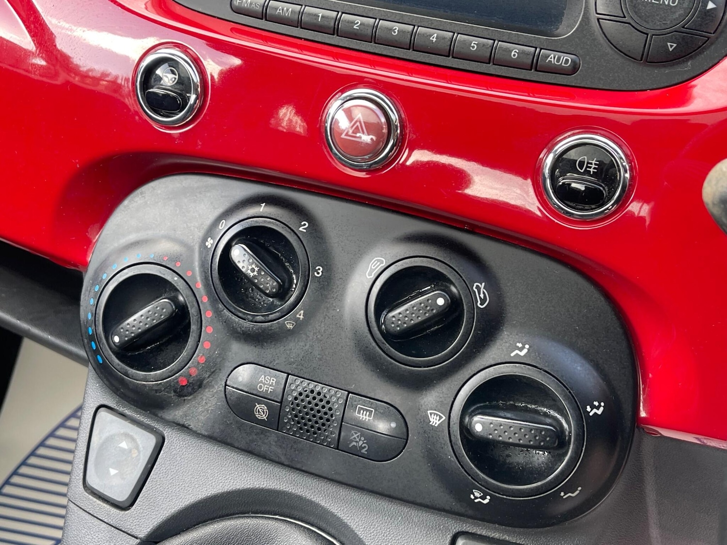 Used Fiat 500 2015 for sale - 76969799: Photo 35