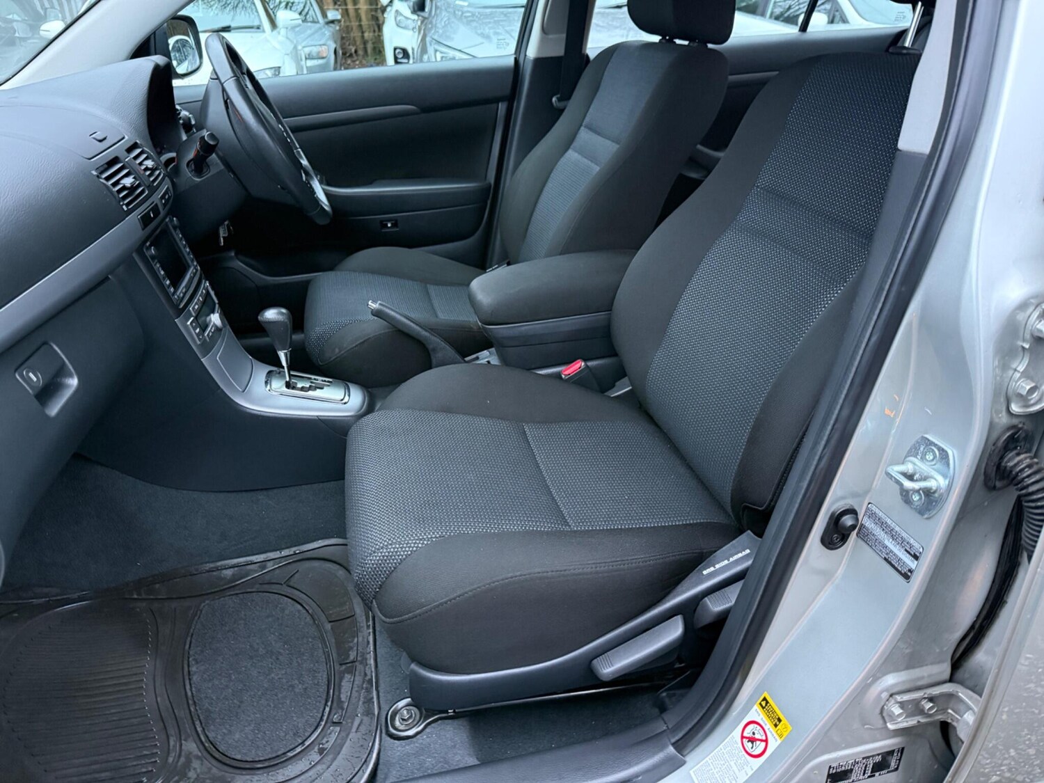 Used Toyota Avensis for sale - 77496097: Photo 27