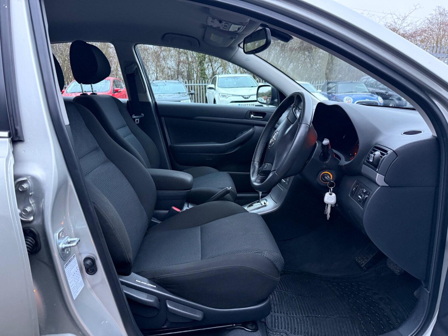 Used Toyota Avensis for sale - 77496097: Photo 28