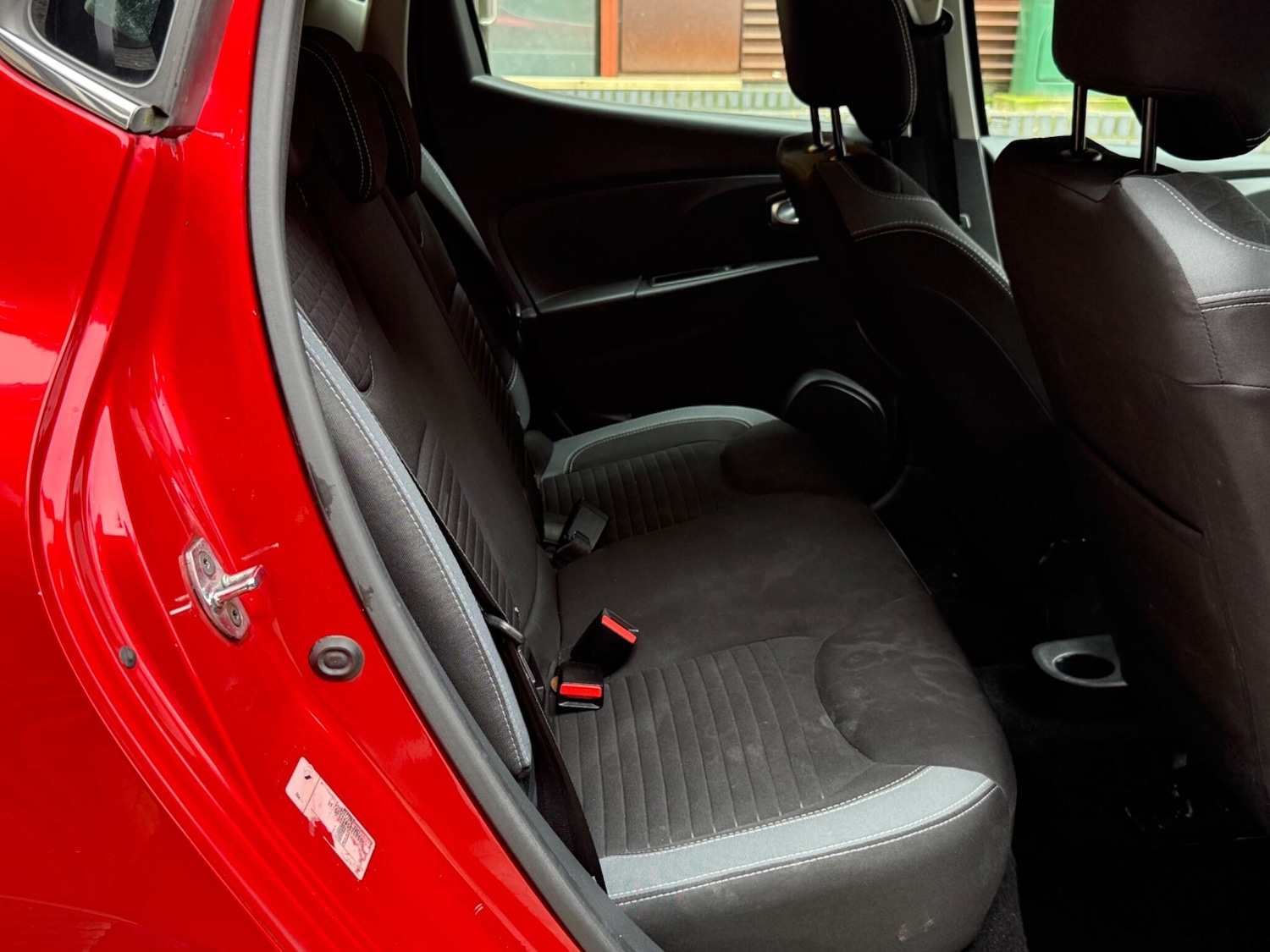 Used Renault Clio 2016 for sale - 77892193: Photo 20