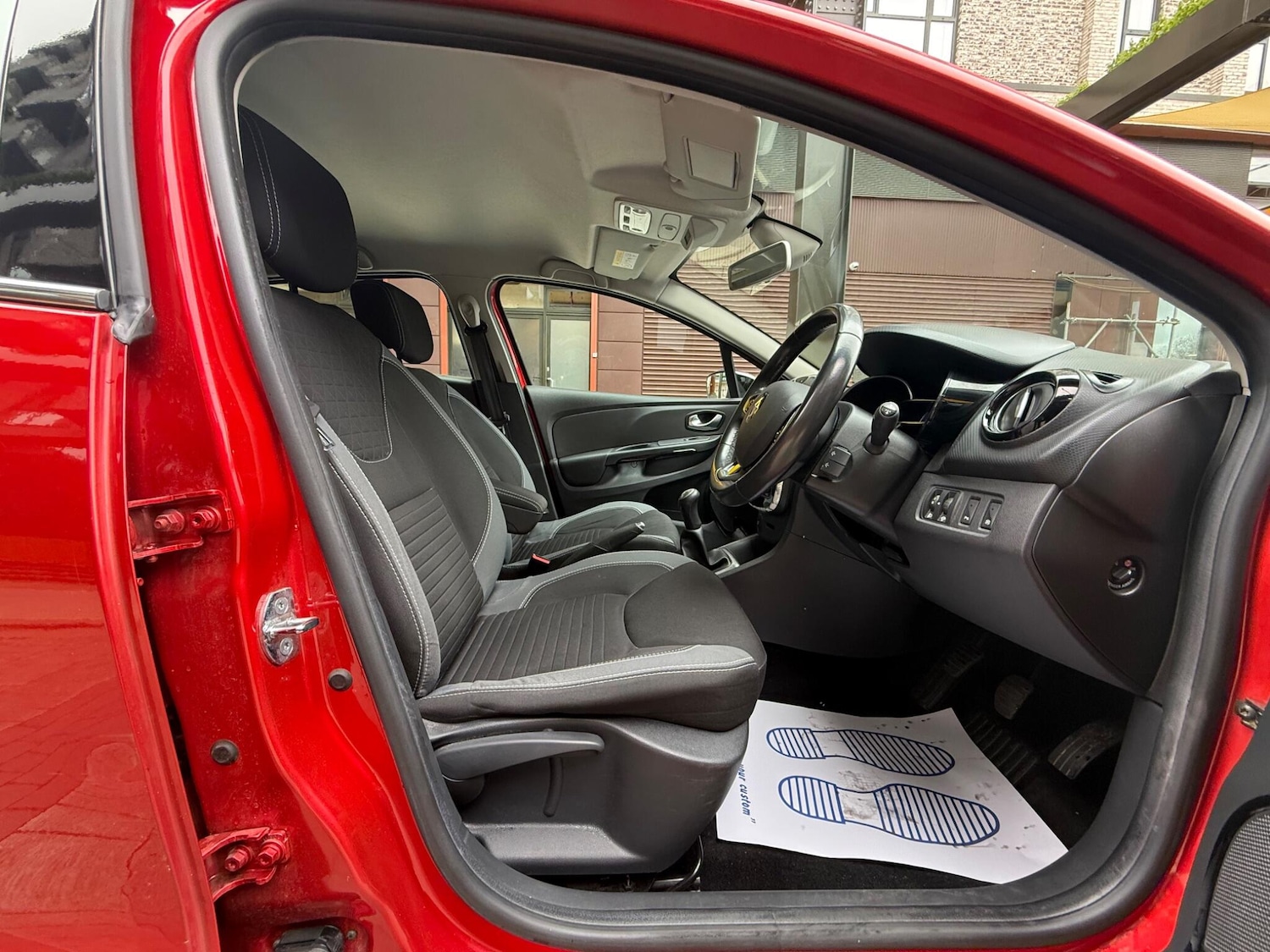 Used Renault Clio 2016 for sale - 77892193: Photo 22