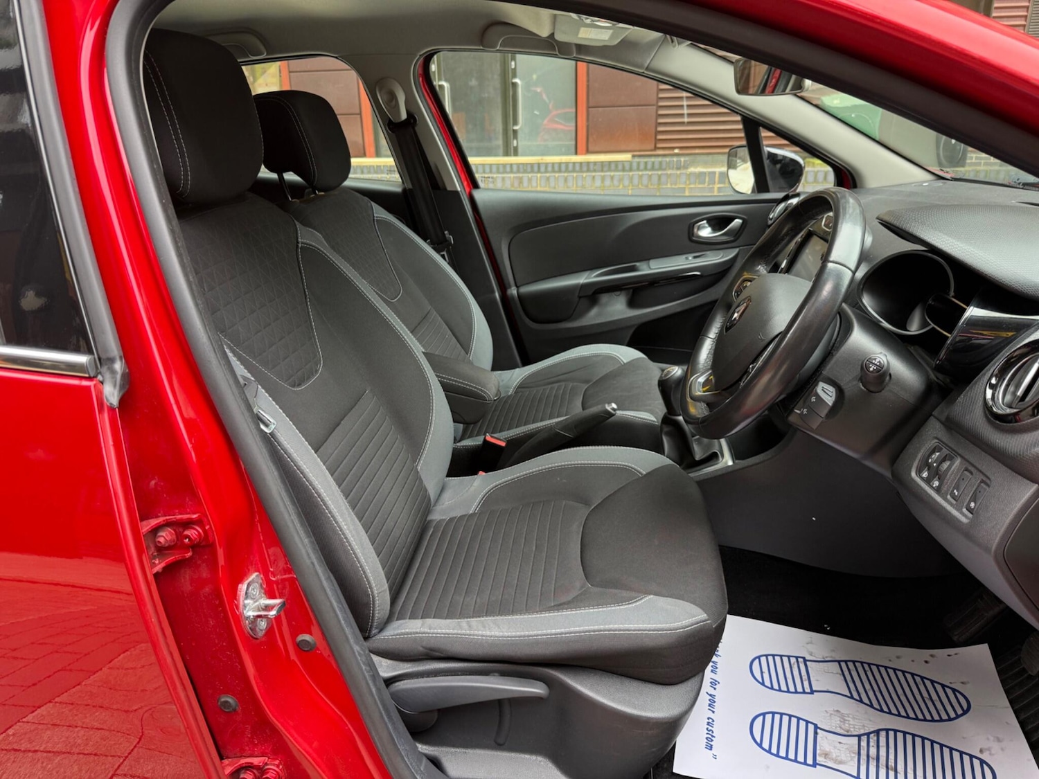 Used Renault Clio 2016 for sale - 77892193: Photo 23