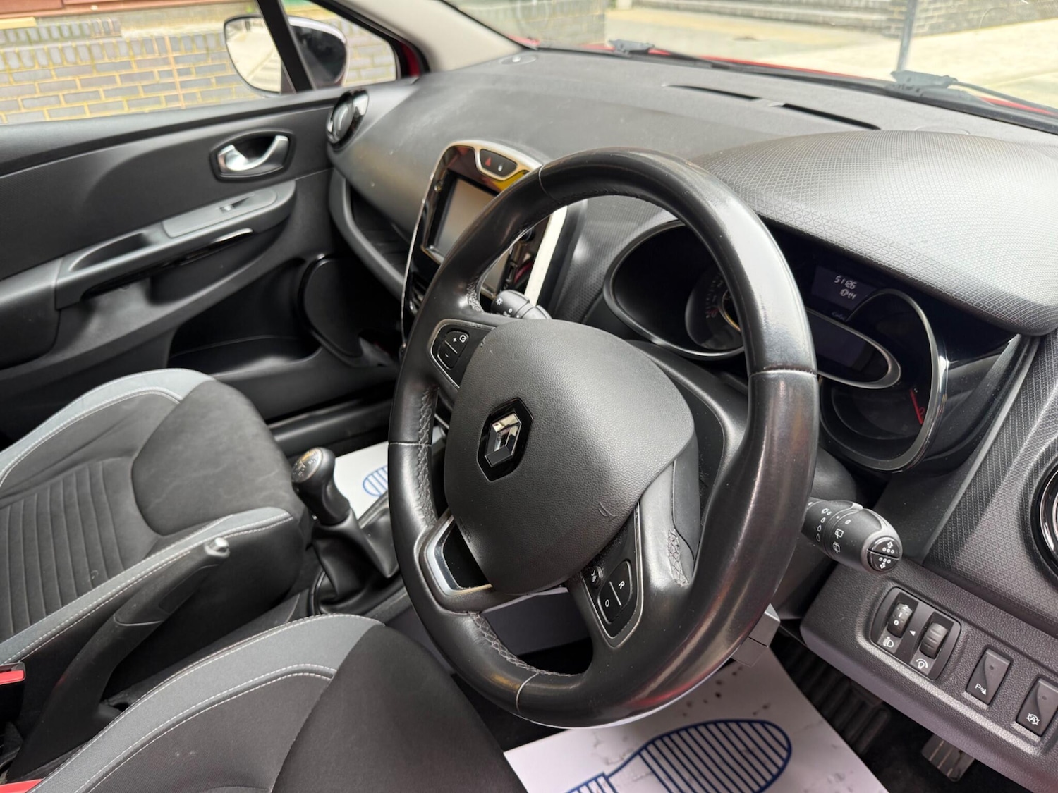 Used Renault Clio 2016 for sale - 77892193: Photo 26