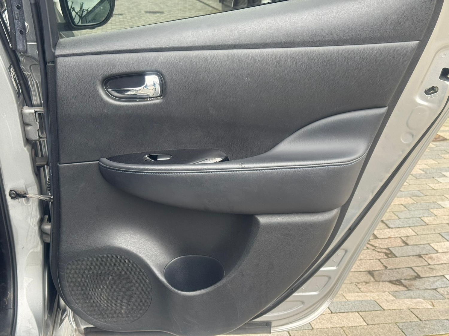 Used Nissan Leaf 2020 for sale - 77637448: Photo 17