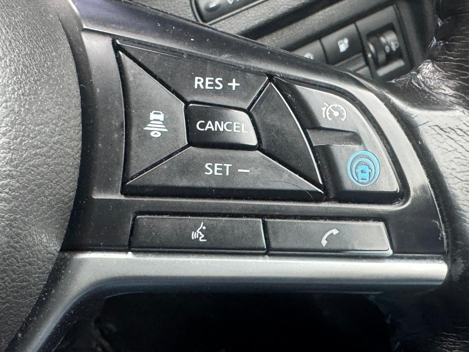 Used Nissan Leaf 2020 for sale - 77637448: Photo 23