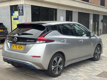 Used Nissan Leaf 2020 for sale - 77637448: Photo