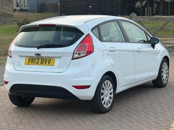 Used Ford Fiesta 2013 for sale - 79248574: Photo