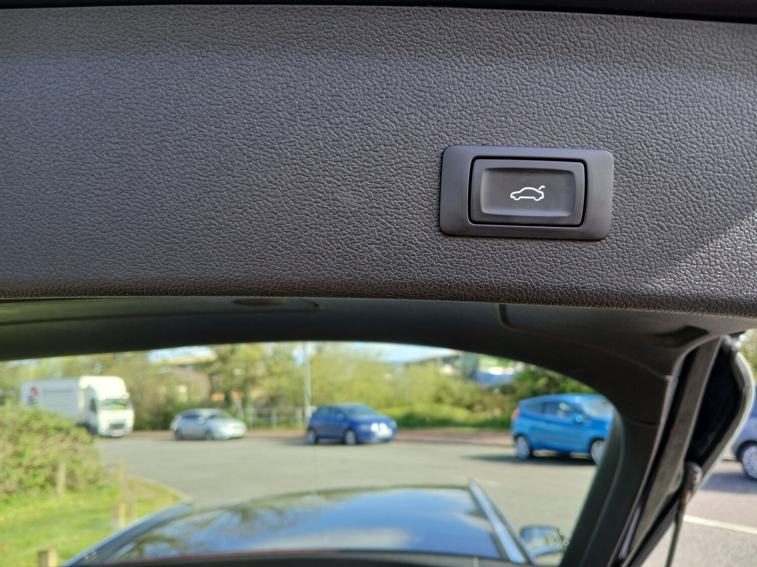 Used Audi A4 2013 for sale - 78224660: Photo 9