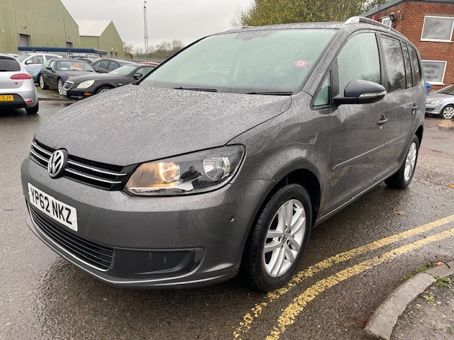 Used Volkswagen Touran 2012 for sale - 76578377: Photo 4