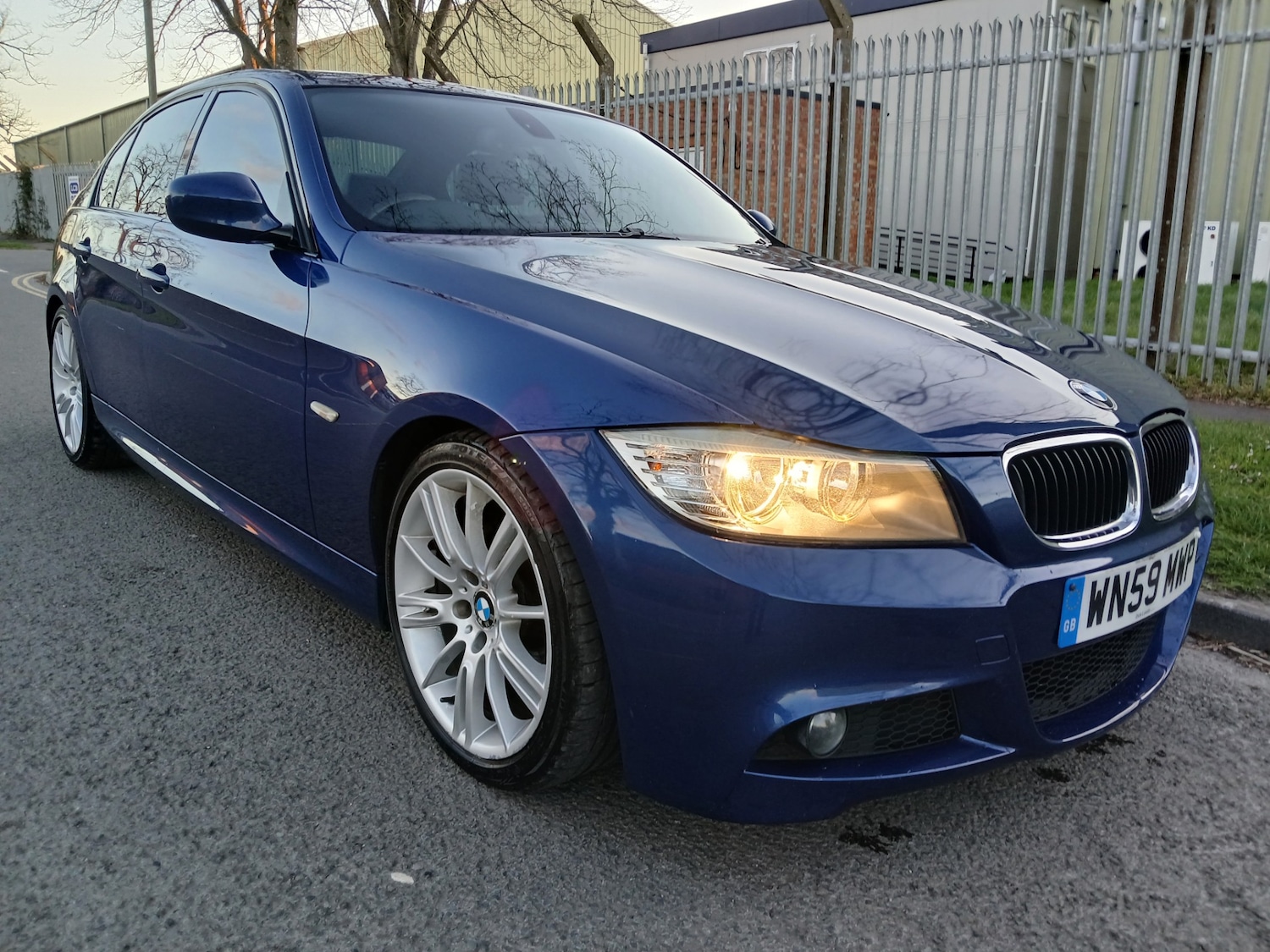 Used BMW 3 Series 2009 for sale - 78092968: Photo 2