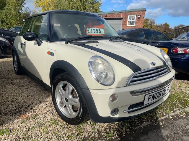 Used MINI Hatch 2006 for sale - 76387144: Photo 1