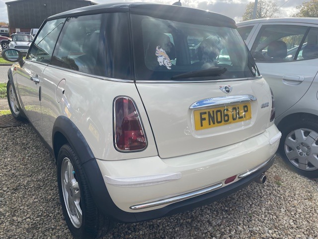Used MINI Hatch 2006 for sale - 76387144: Photo 5