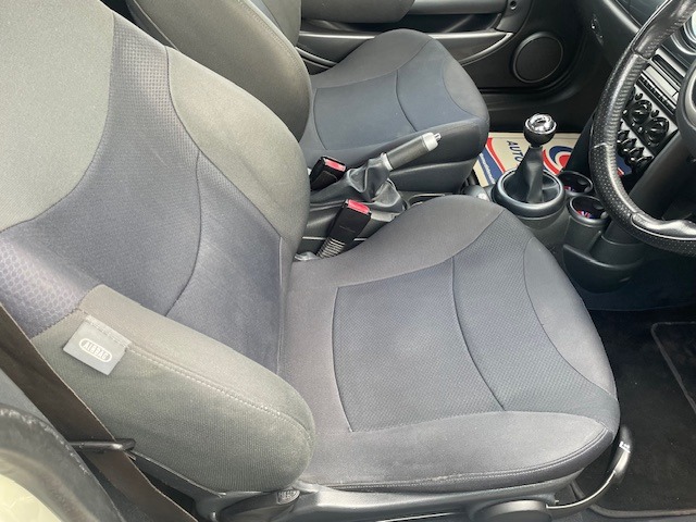 Used MINI Hatch 2006 for sale - 76387144: Photo 7