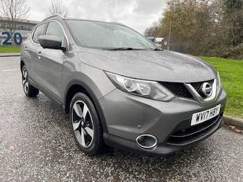 Used Nissan Qashqai 2017 for sale - 76907784: Photo