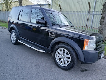 Land Rover Discovery feature image