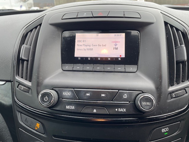 Used Vauxhall Insignia 2014 for sale - 76982945: Photo 10