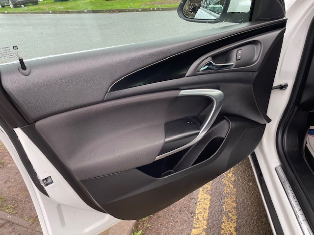 Used Vauxhall Insignia 2014 for sale - 76982945: Photo 18