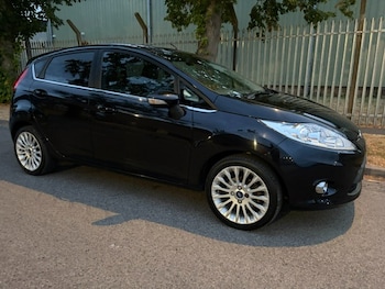 Used Ford Fiesta 2011 for sale - 79543862: Photo