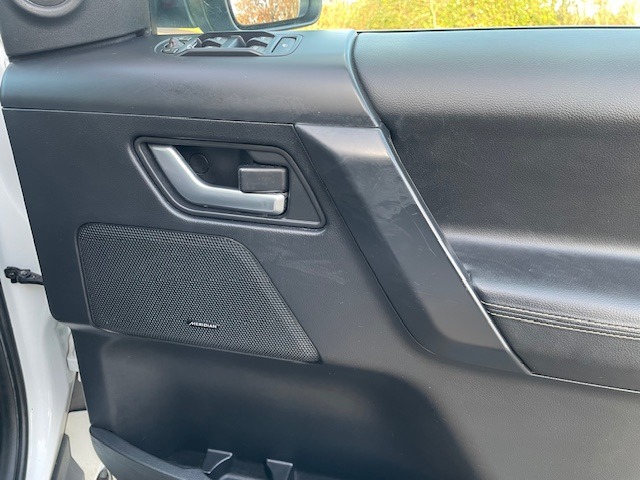 Used Land Rover Freelander 2014 for sale - 76931975: Photo 19